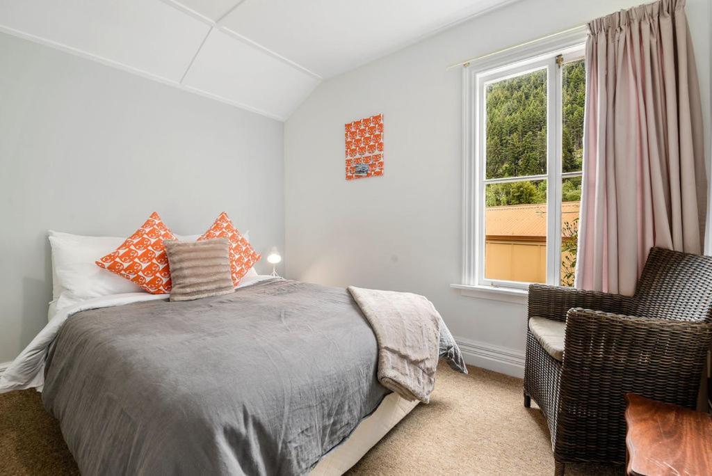 Central Peach - Queenstown Holiday Home Ngoại thất bức ảnh